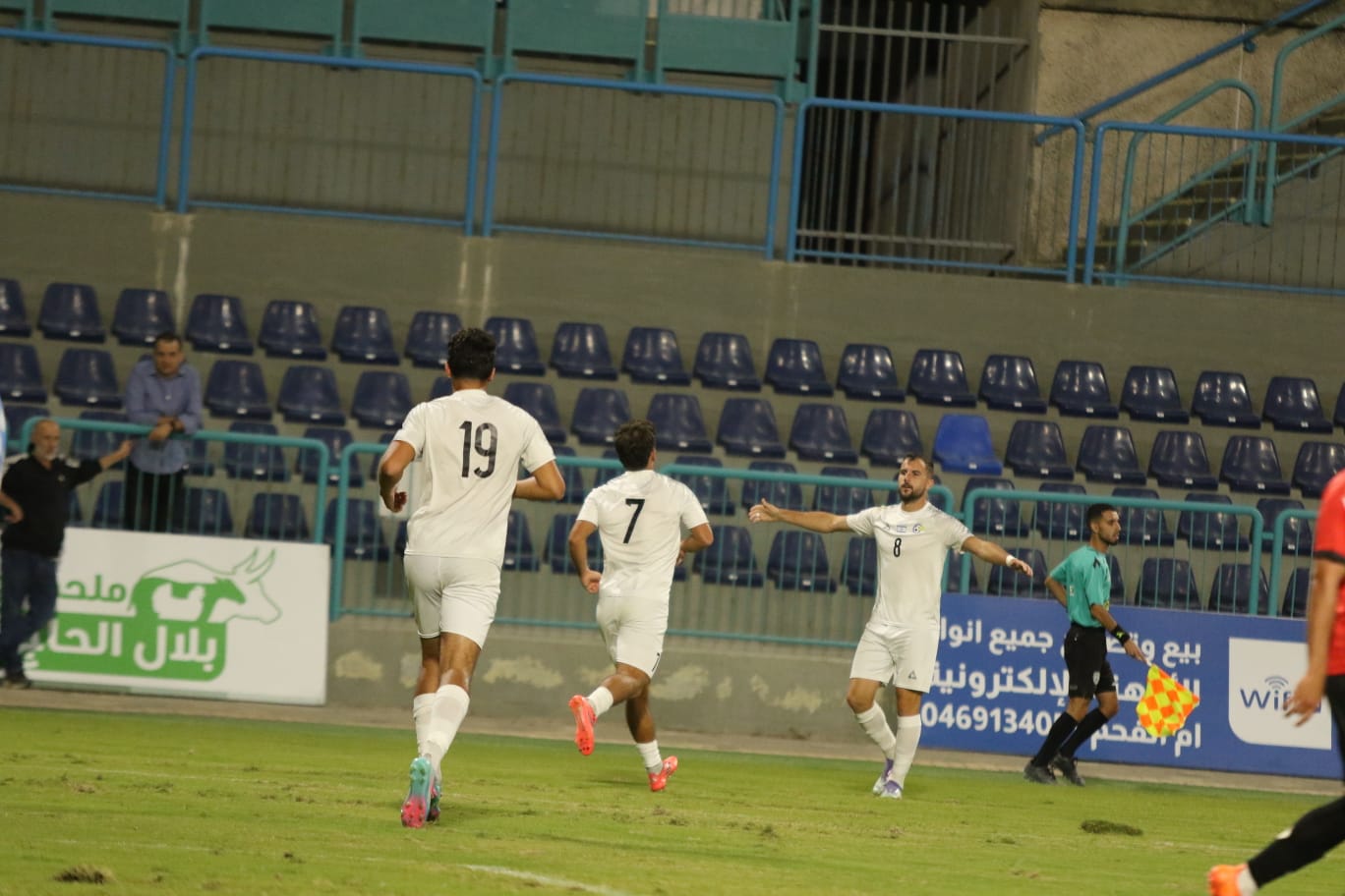 מזרחי המבשל, בוים הכובש (דאפר מחאמיד)